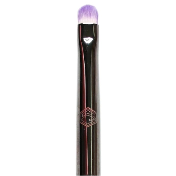 💜🆕💜 GAME BEAUTY Eyes on Me 4 Essential Eyeshadow Brush Set - Picture 8 of 8